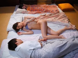 Nữ phóng viên xịnh đẹp bị bắt cóc khi đang tìm hiểu về một người vô gia cư